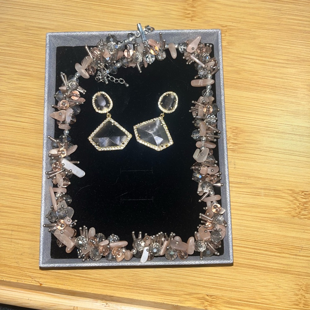 Elegant Jewelry Set - Pink/Smoke